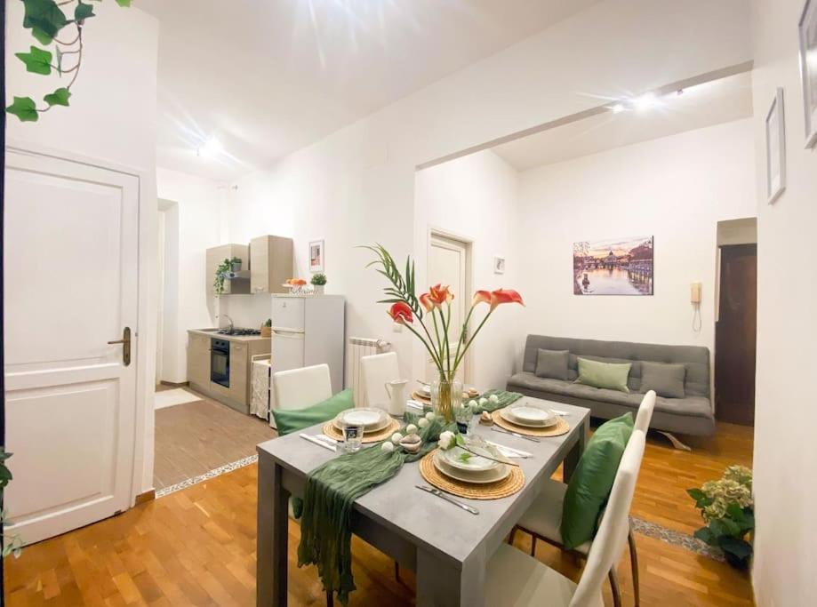 Ferienwohnung Via Veneto - Domus Juliae Rom Exterior foto
